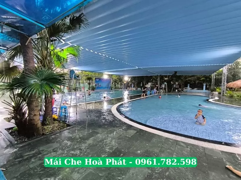 Bạt di động che bể bơi
