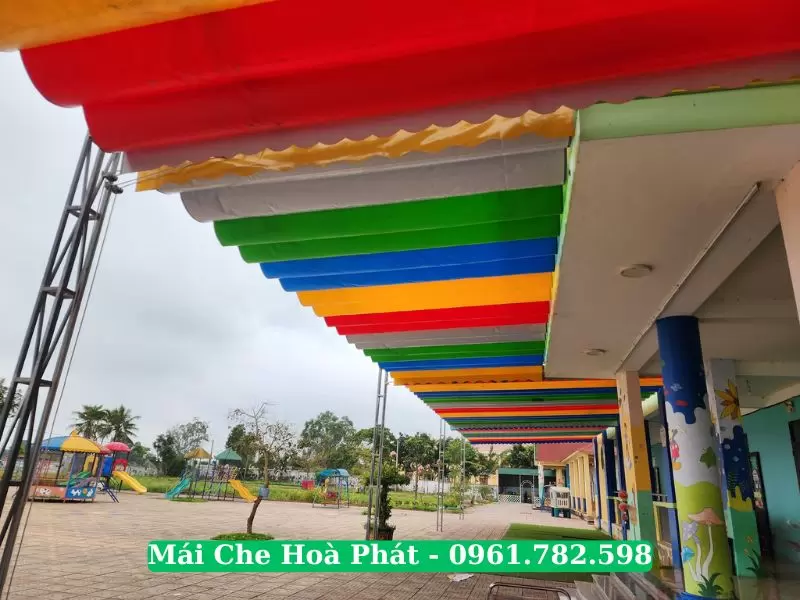 Công trình mái che sân trường tại Hưng Yên