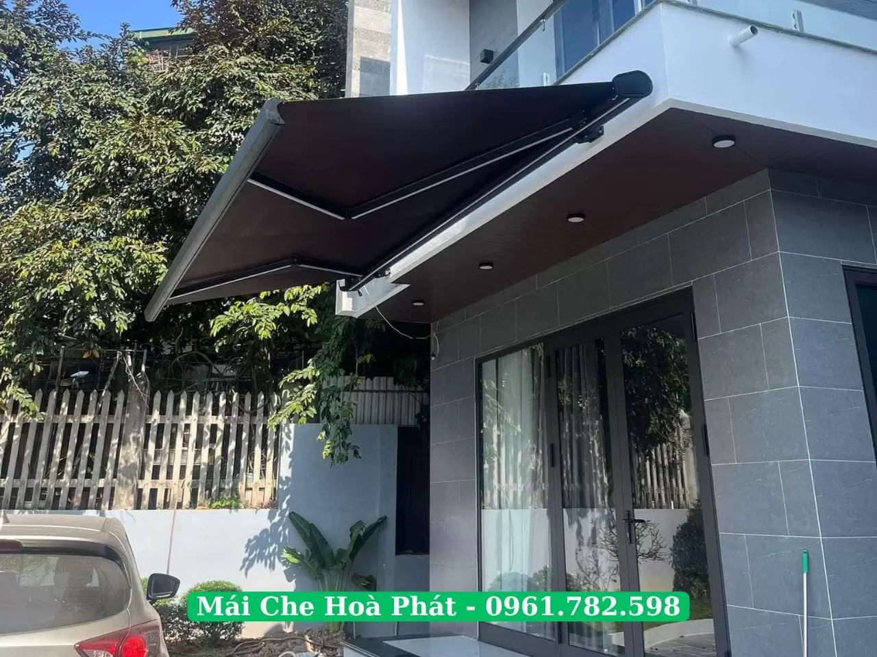 Mái hiên di động tự động tại Hưng Yên