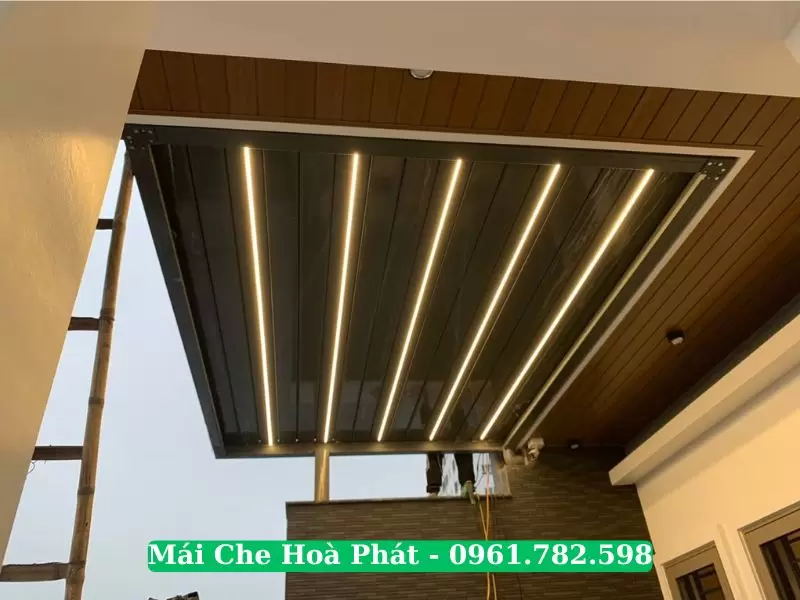 Hệ thống đèn led mái nhôm xếp