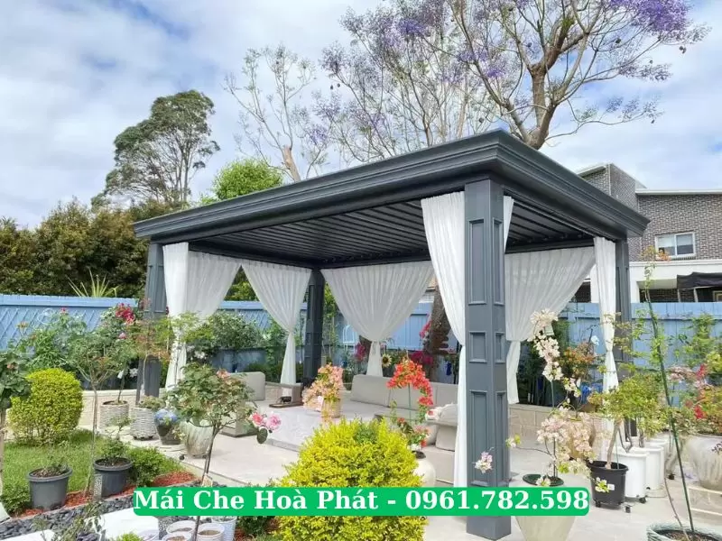 Lắp đặt mái nhôm xếp lật tự động