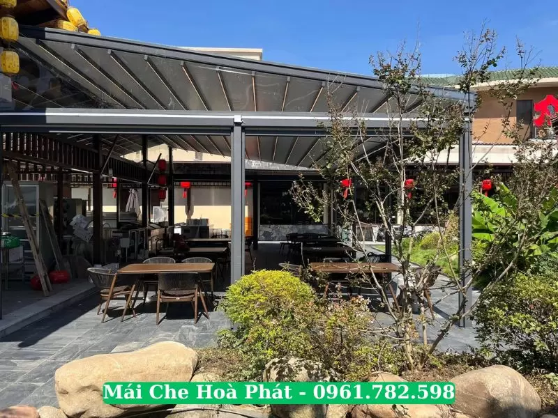 Công trình mái xếp khung nhôm tại Vĩnh Phúc