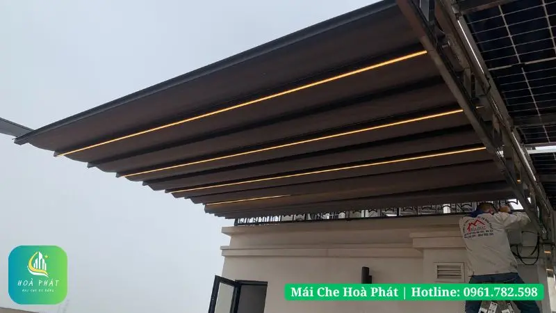 Lắp đặt mái bạt xếp khung nhôm nhập khẩu