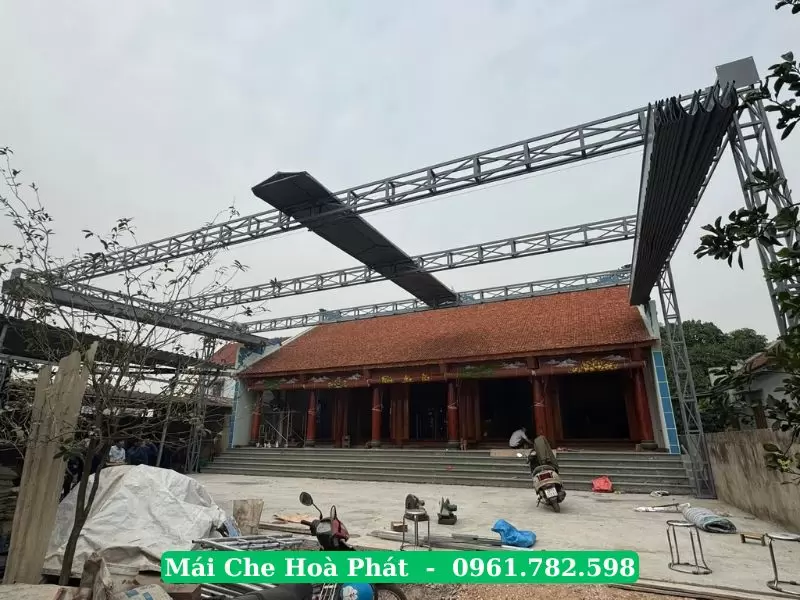 Bạt xếp che nắng mưa