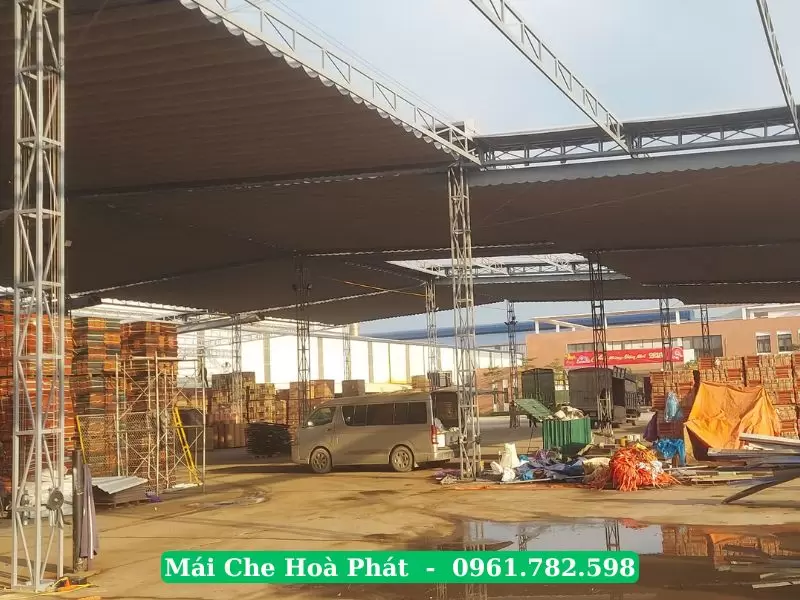 Mái bạt xếp lượn sóng bãi hàng hoá