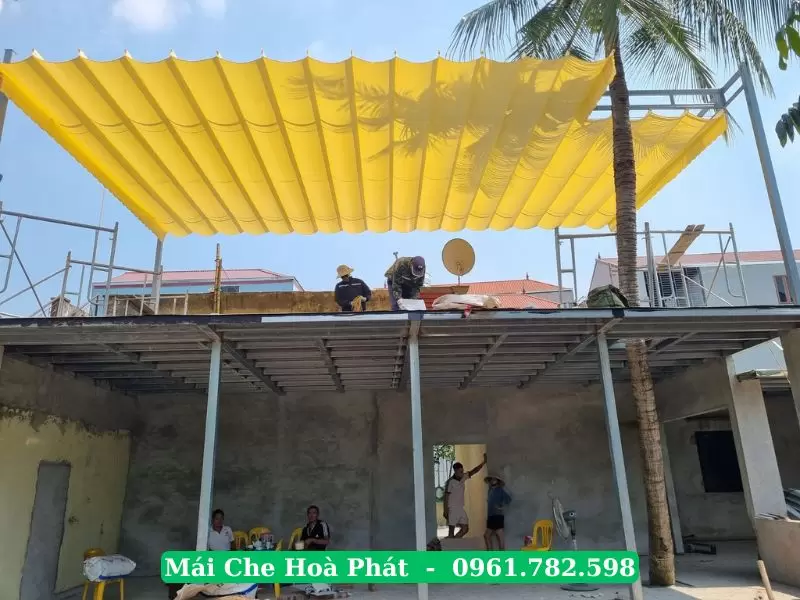 Mái che bạt kéo quán cafe