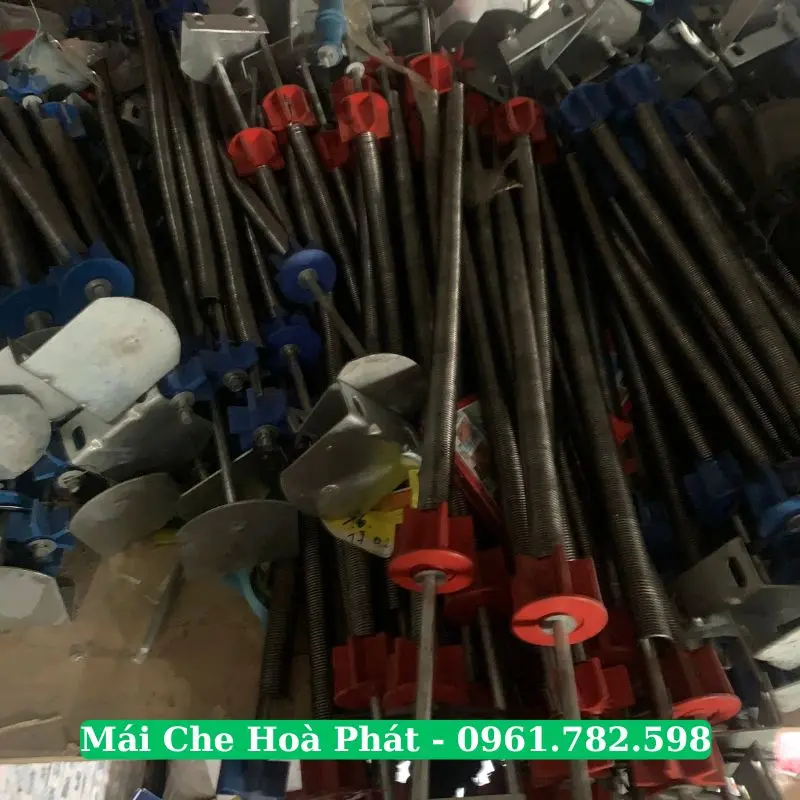 Tổng kho lò xo bạt cuốn Hoà Phát
