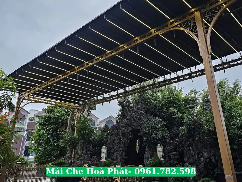 Mái che hồ cá Koi đẹp, sang trọng