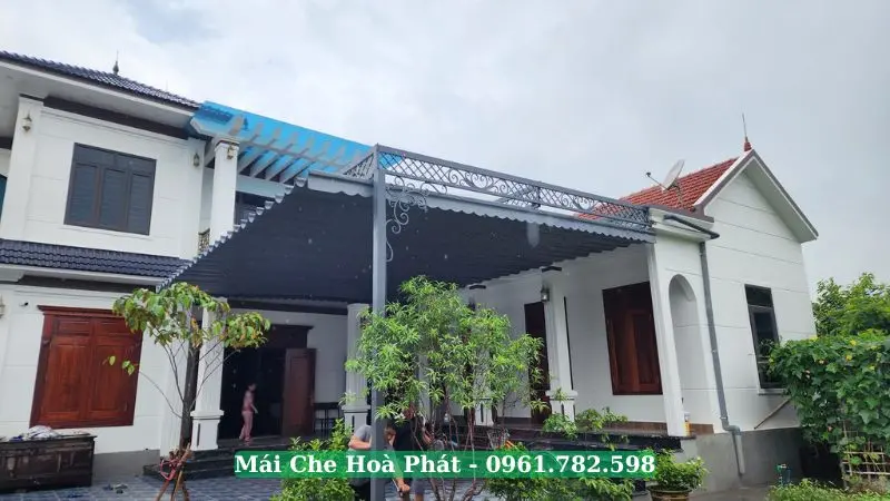 Mái xếp lượn sóng sân trước
