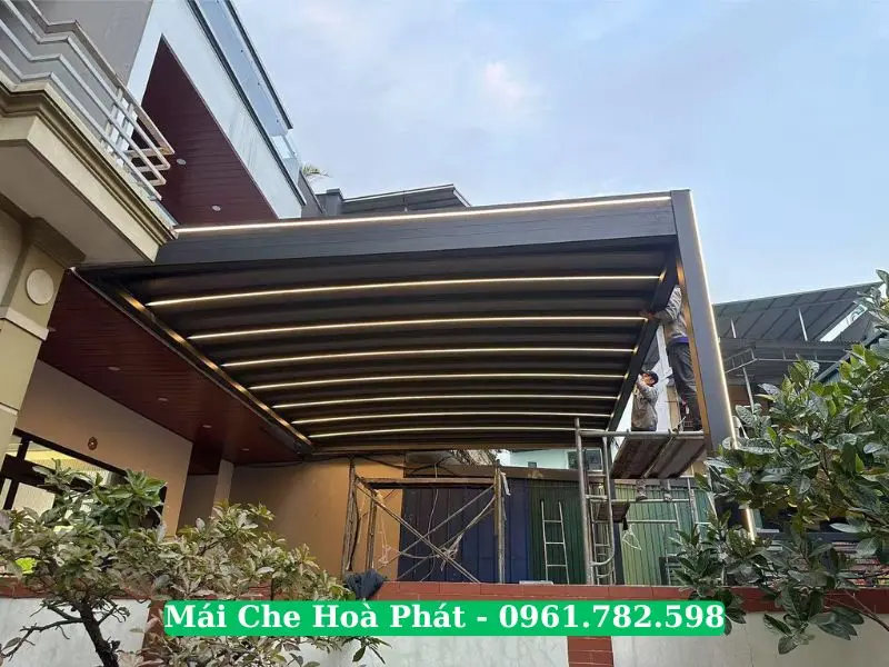 Công trình mái che thông minh hiên nhà