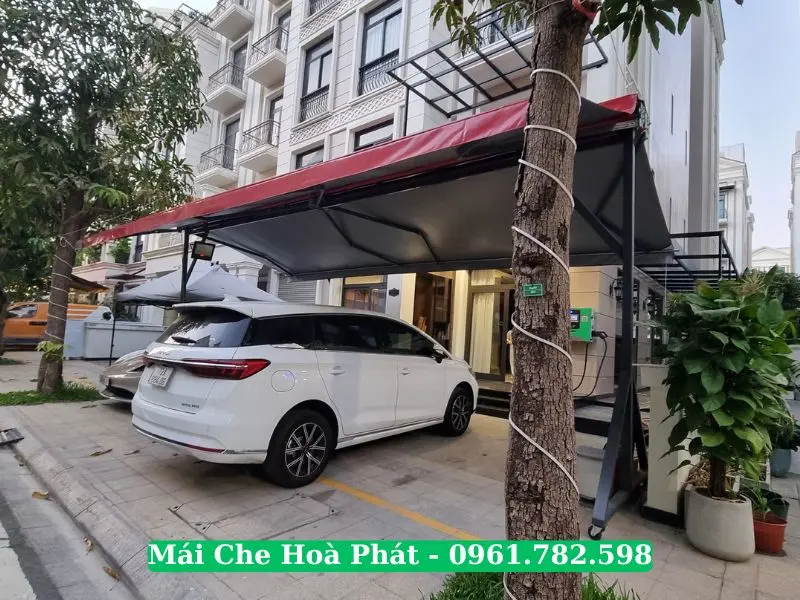 Mái hiên chữ A che xe ô tô tại Long Biên