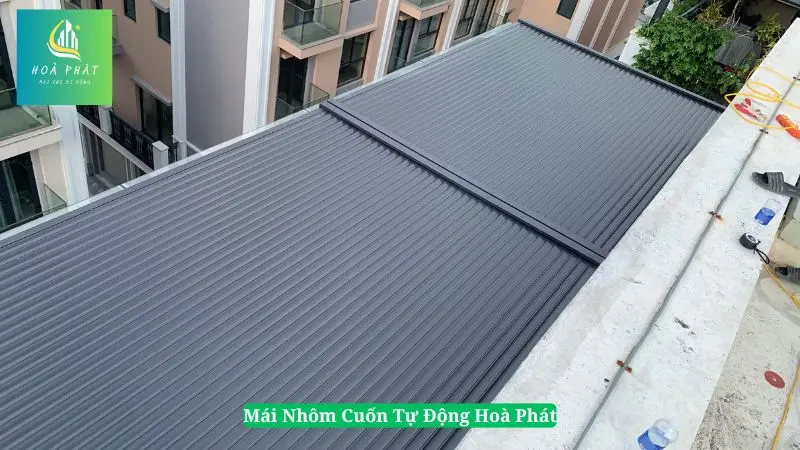 Hệ nan mái nhôm cuốn khi mở hết
