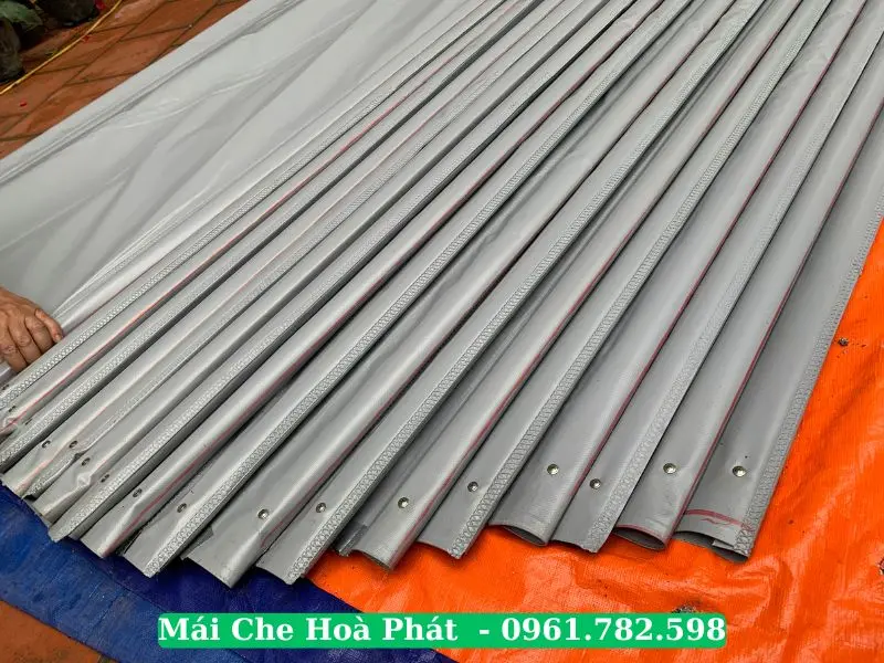 Quá trình lắp đặt mái bạt xếp
