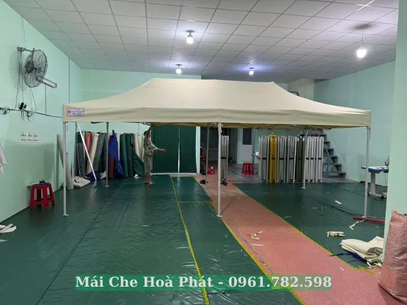 Nhà bạt di động màu beegie