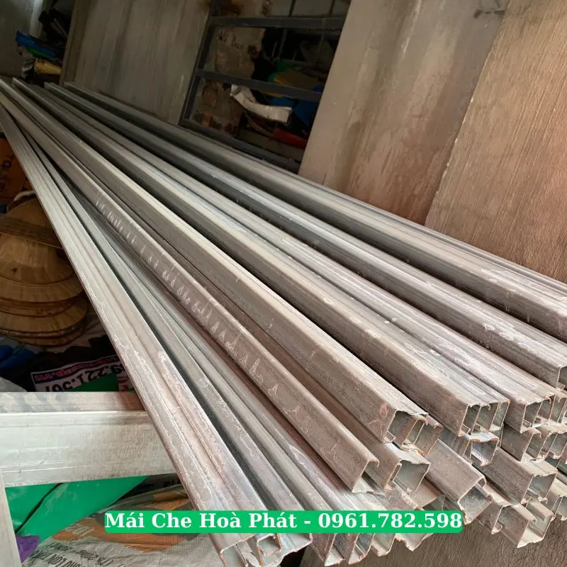 Ray bạt kéo mạ kẽm
