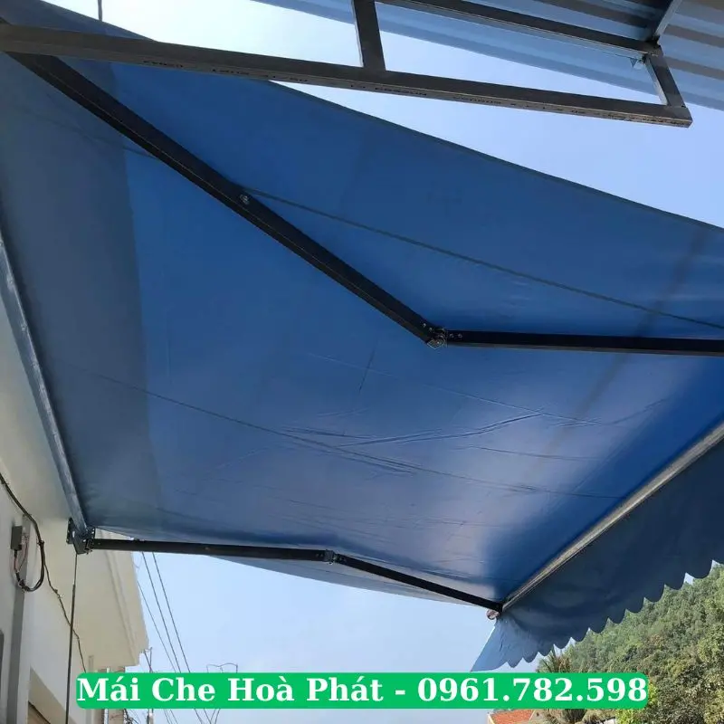Mái hiên quay tay Hoà Phát