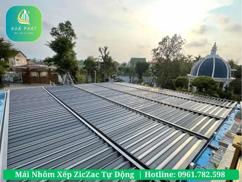 Công trình mái nhôm ziczac xếp trượt chống nóng mái nhựa