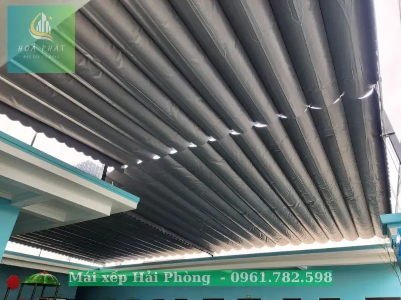 Mái xếp di động sân vườn tại Kiến An