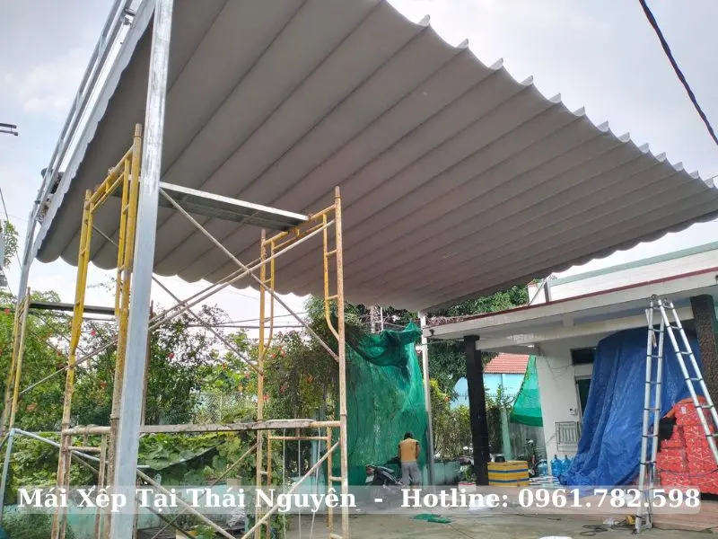 Công trình mái xếp sân vườn tại Thái Nguyên