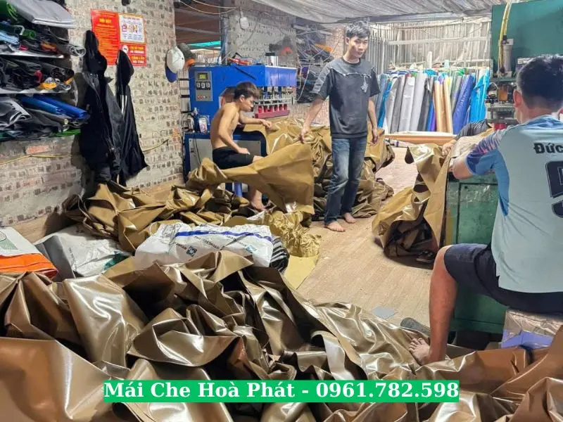 Xưởng may bạt mái che Hoà Phát