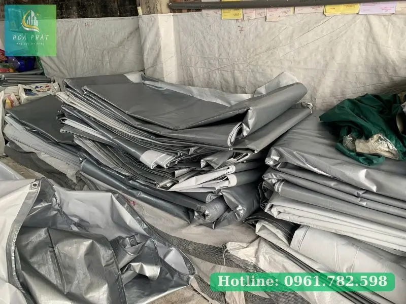 Bạt nhựa trắng xám
