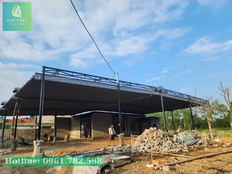 Tin Đinh là đơn vị uy tín cung cấp và lắp đặt mái xếp tại Nha Trang
