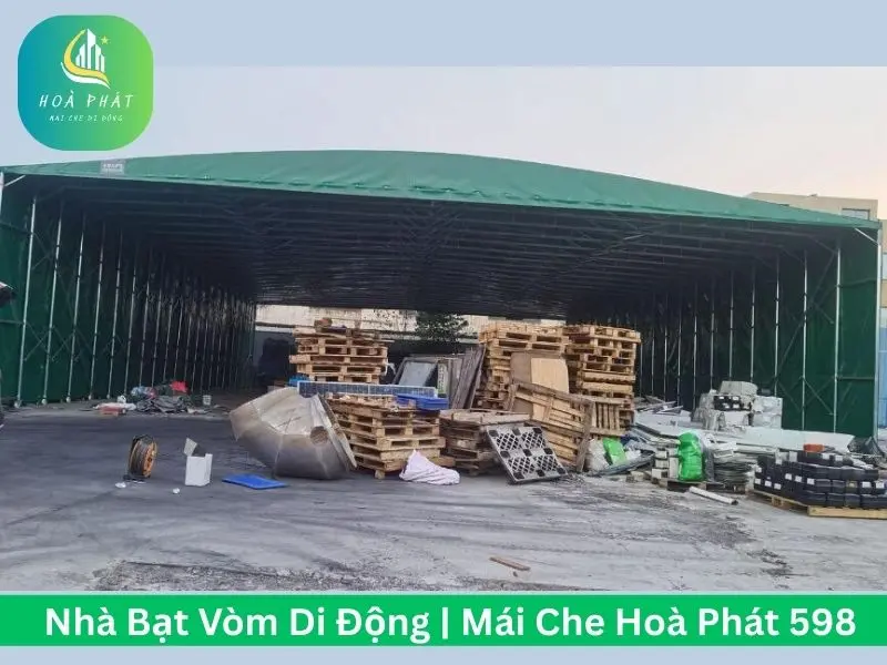 Nhà bạt vòm di động màu xanh lá